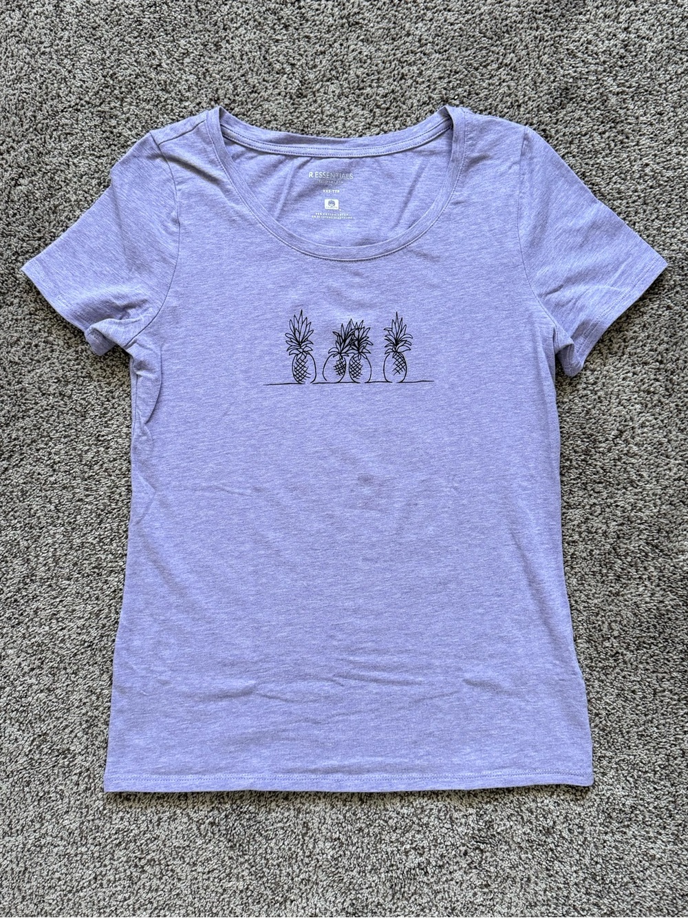 Reitmans Essentials Purple Scoop Neck T-Shirt With Pineapple Line Art Graphic